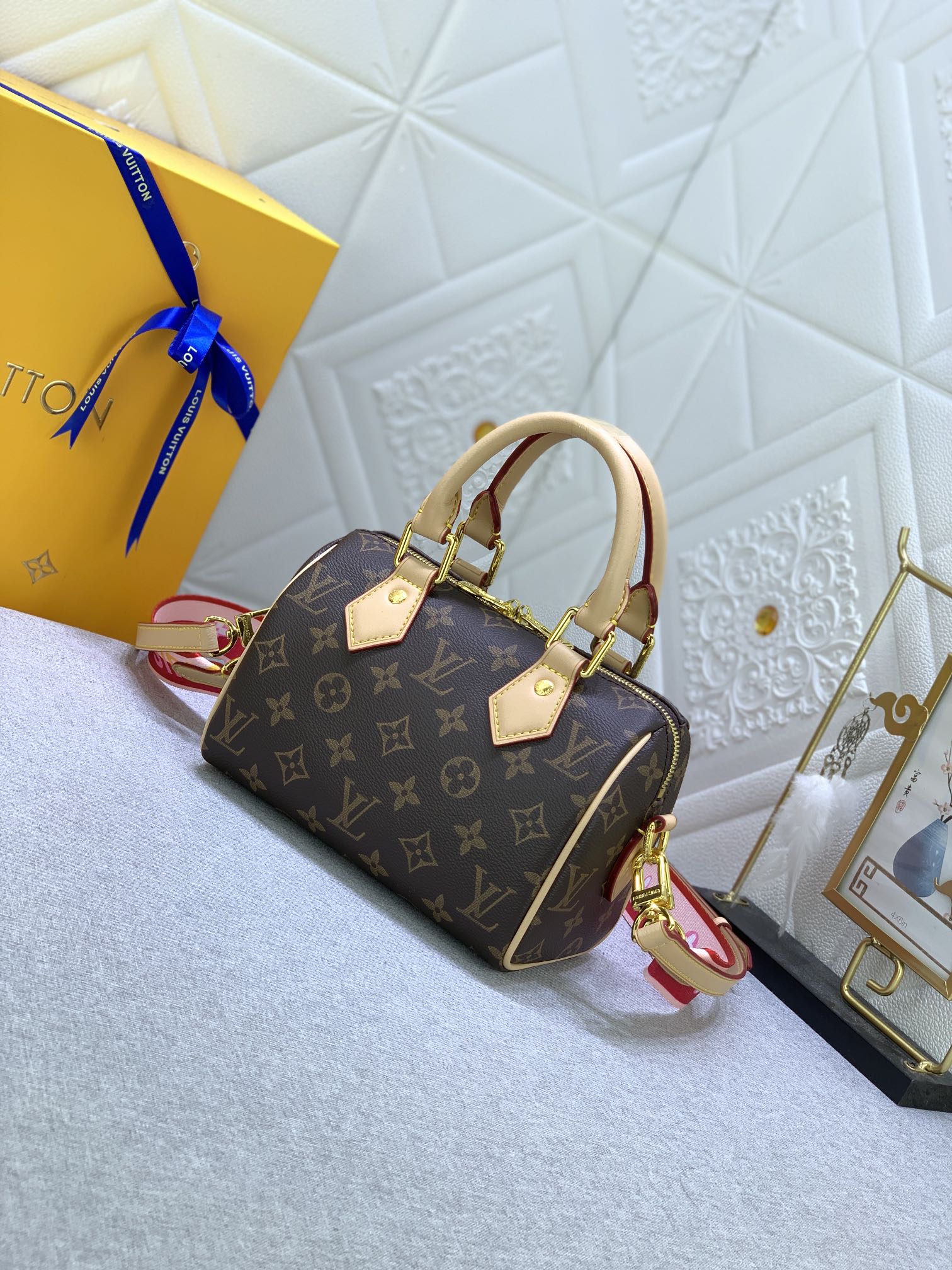 Designer Monogram Speedy Bandoulière 20 - Bag - Gorchic - $117.99