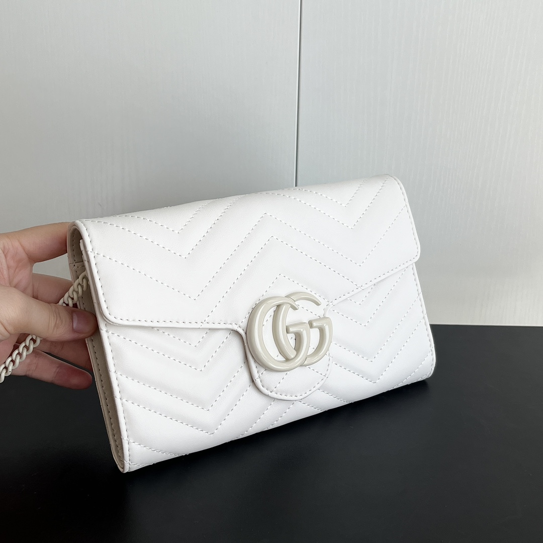 Double-G Marmont Chain Wallet - White Wallet - Gorchic - $123.99