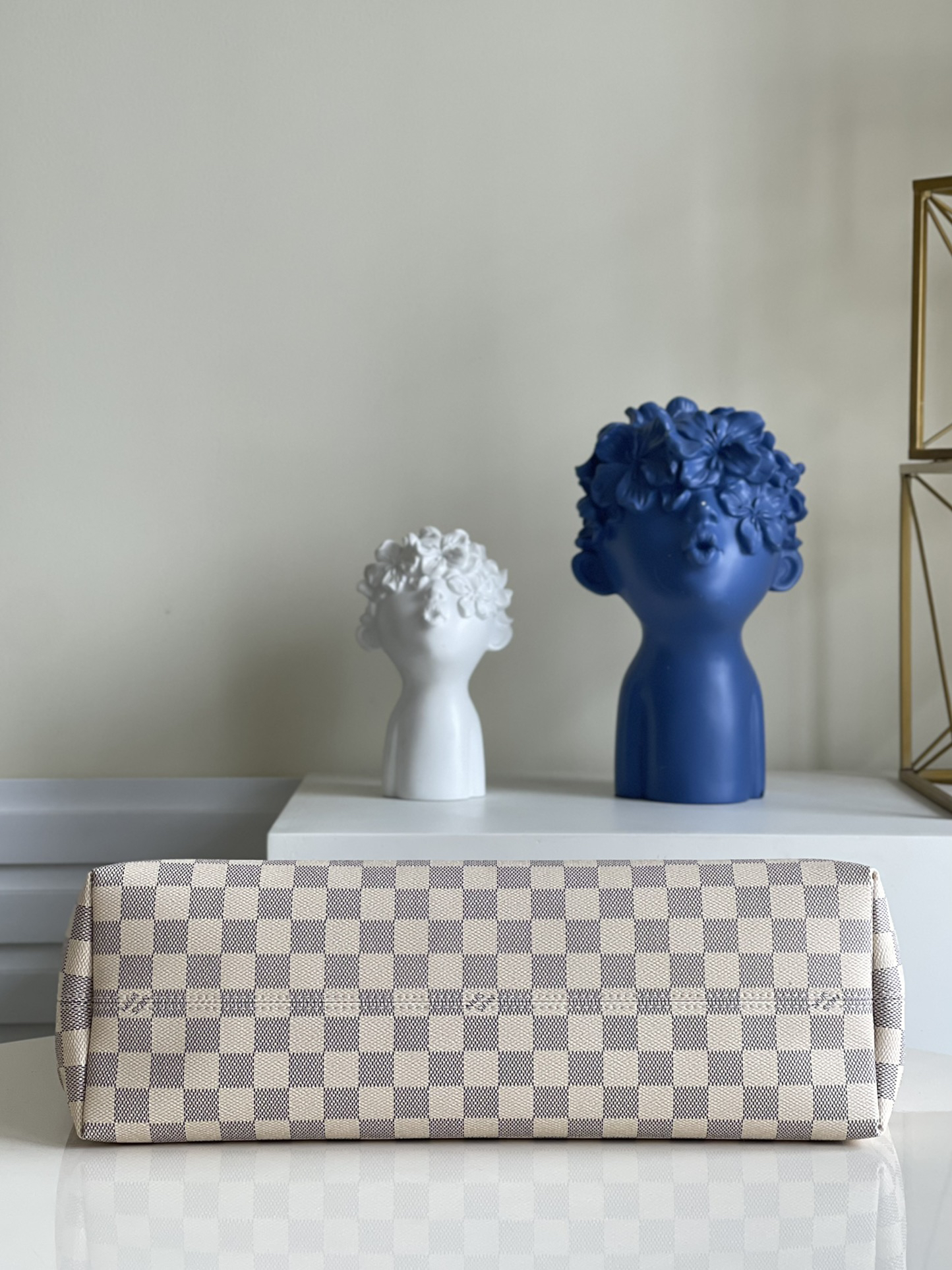 Designer Monogram Graceful MM Damier Azur Canvas Shoulder Bag - Gorchic - $120.99