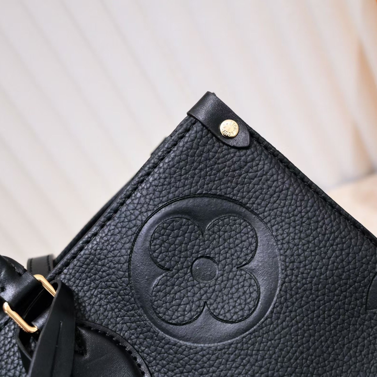 Designer Monogram Canvas Onthego GM- Bag - Gorchic - $118.99