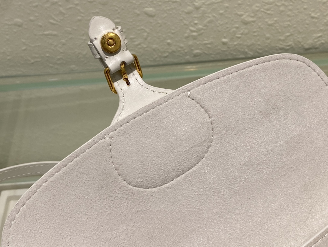 D Inspired Bobby East-West Bag Leather Bag - Gorchic - $134.99