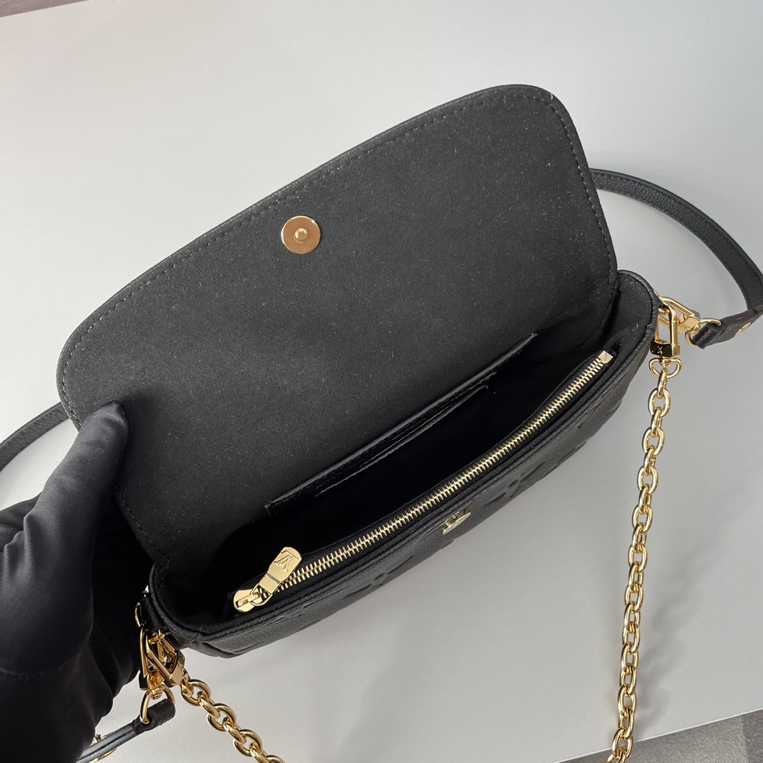 Designer Monogram Empreinte Monogram Leather Black Wallet On Chain Ivy - Bag - Gorchic - $118.99