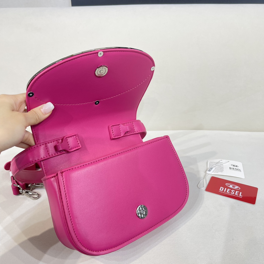 1DR Shoulder Bag - Gorchic - $98.99