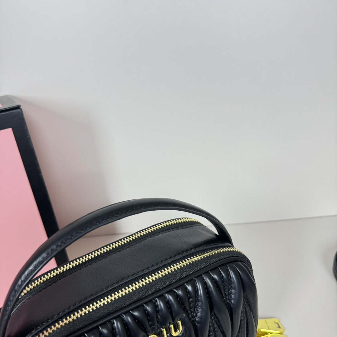 MU Logo Patch Zipped Clutch Bag - Gorchic - $100.99