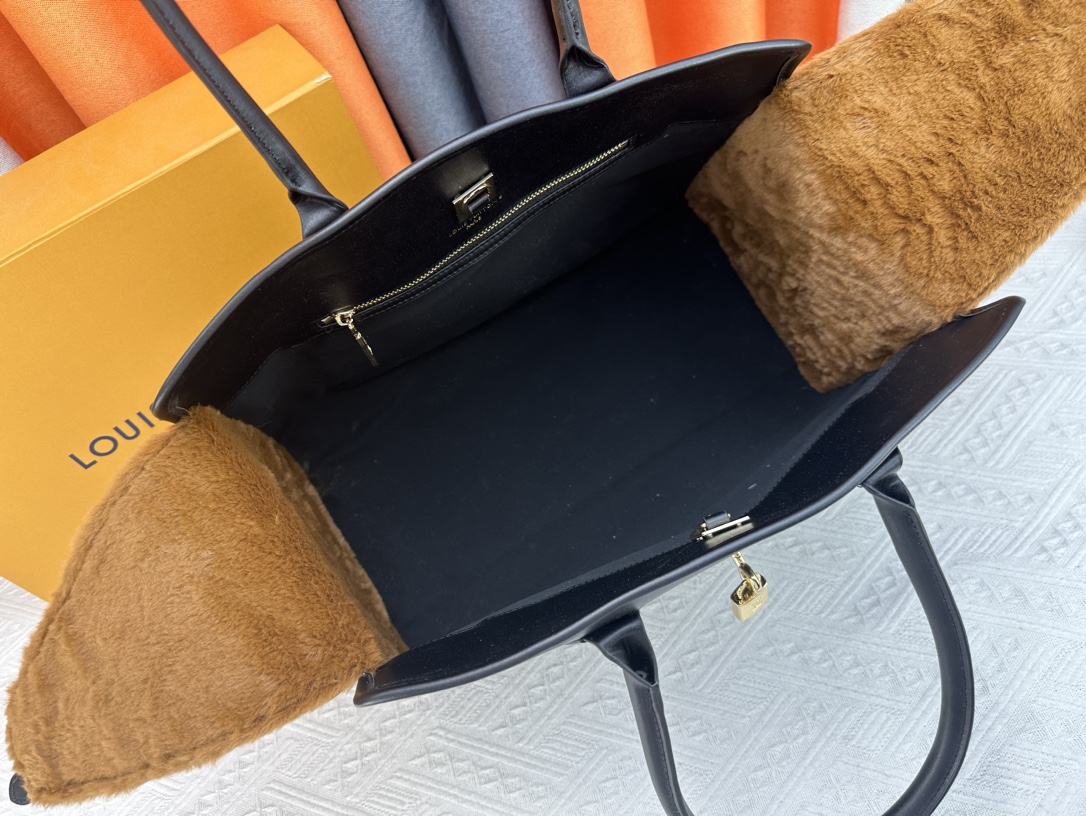 Designer Monogram City Steamer Large Handbag - Black Bag - Gorchic - $164.99