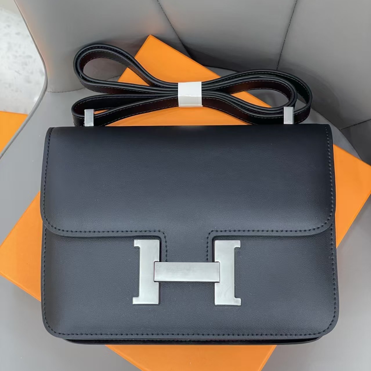 H-Inspired Constance leather Silver crossbody bag - Gorchic - $152.99