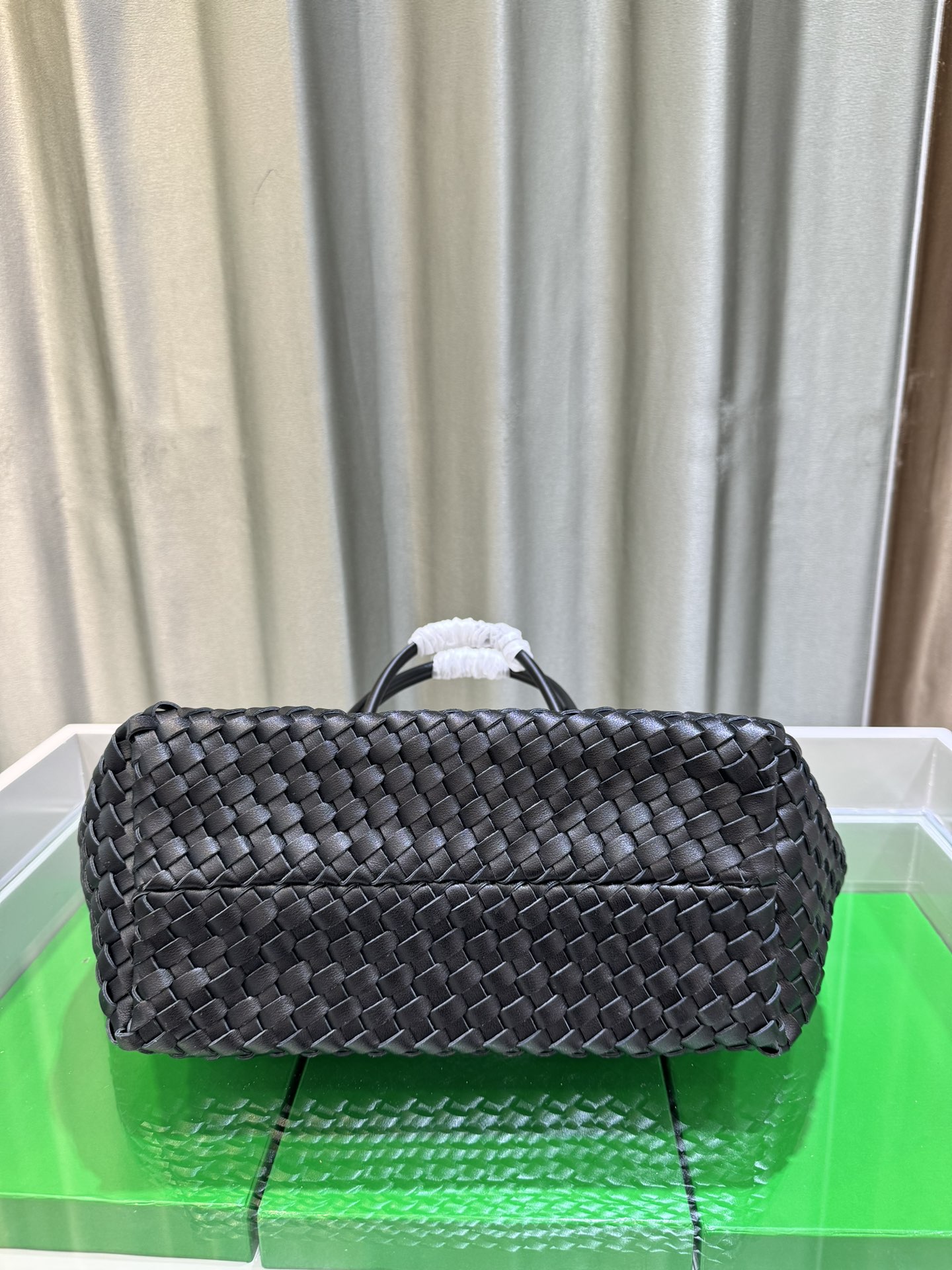 BV Medium Cabat Black - Bag - Gorchic - $186.99