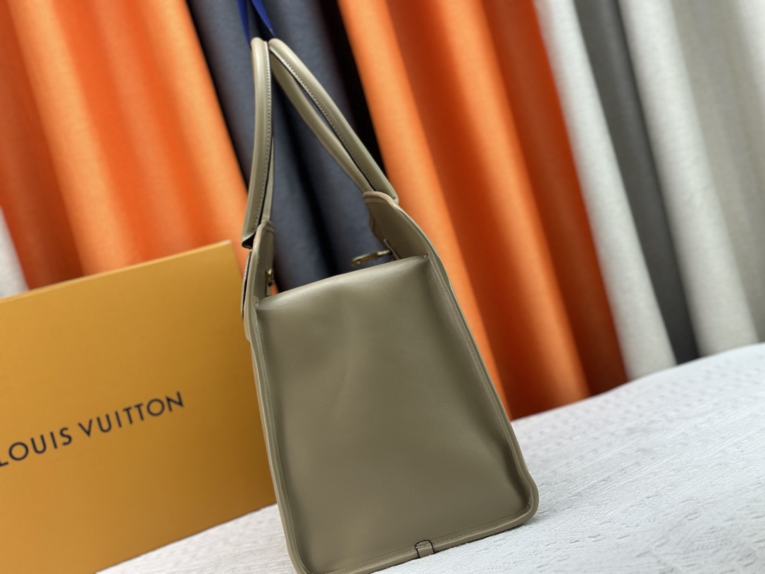 Designer Monogram City Steamer Large Handbag - Brown Bag - Gorchic - $164.99