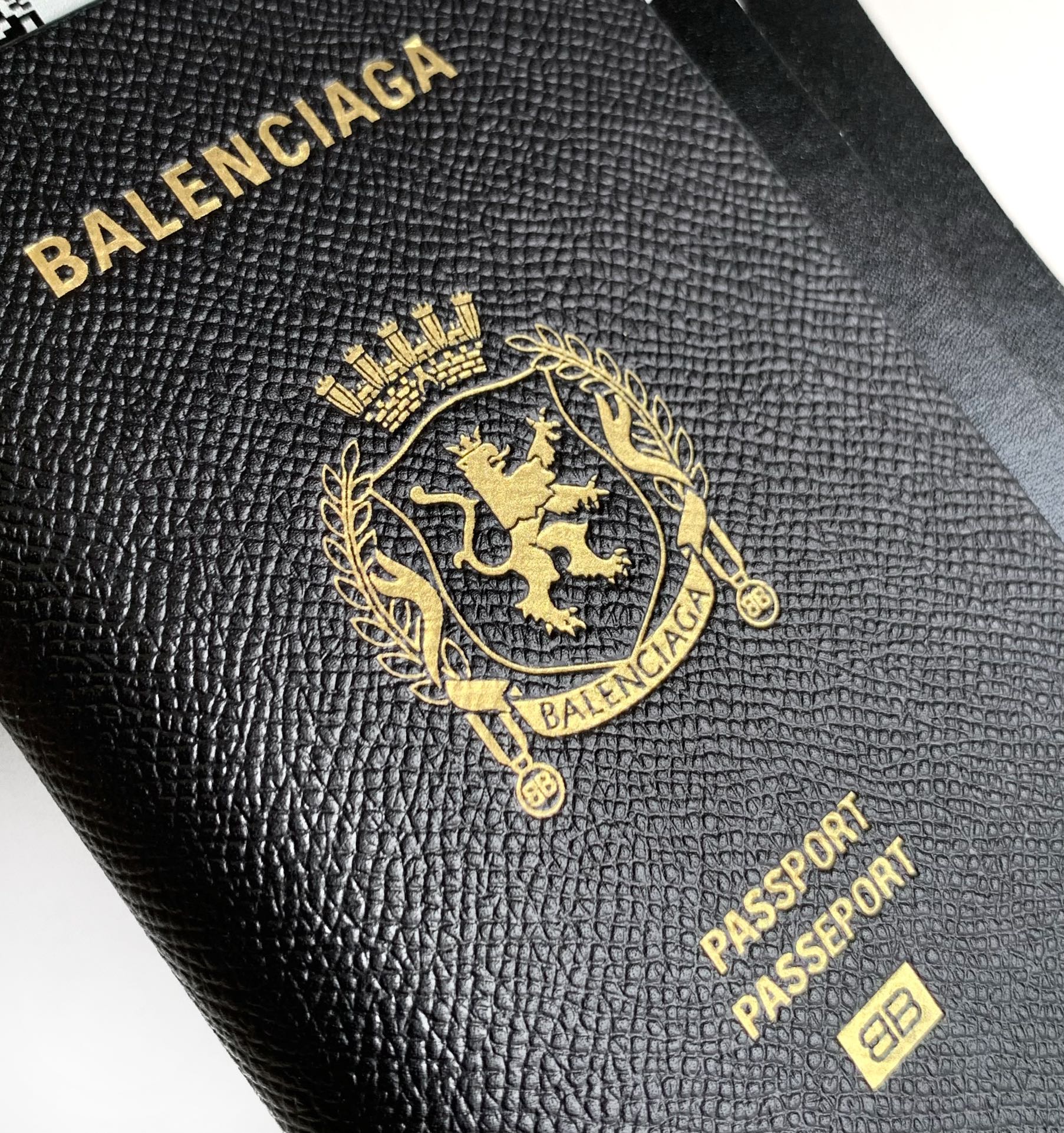 Hourglass iconic Men's Black Passport Long Wallet 1 Ticket - Bag - Gorchic - $139.99