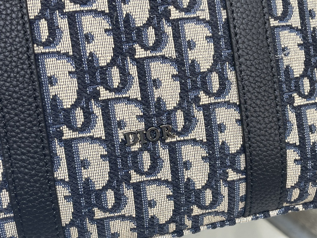 D Inspired Weekender 25 Handbag - Old Flower White Bag - Gorchic - $167.99