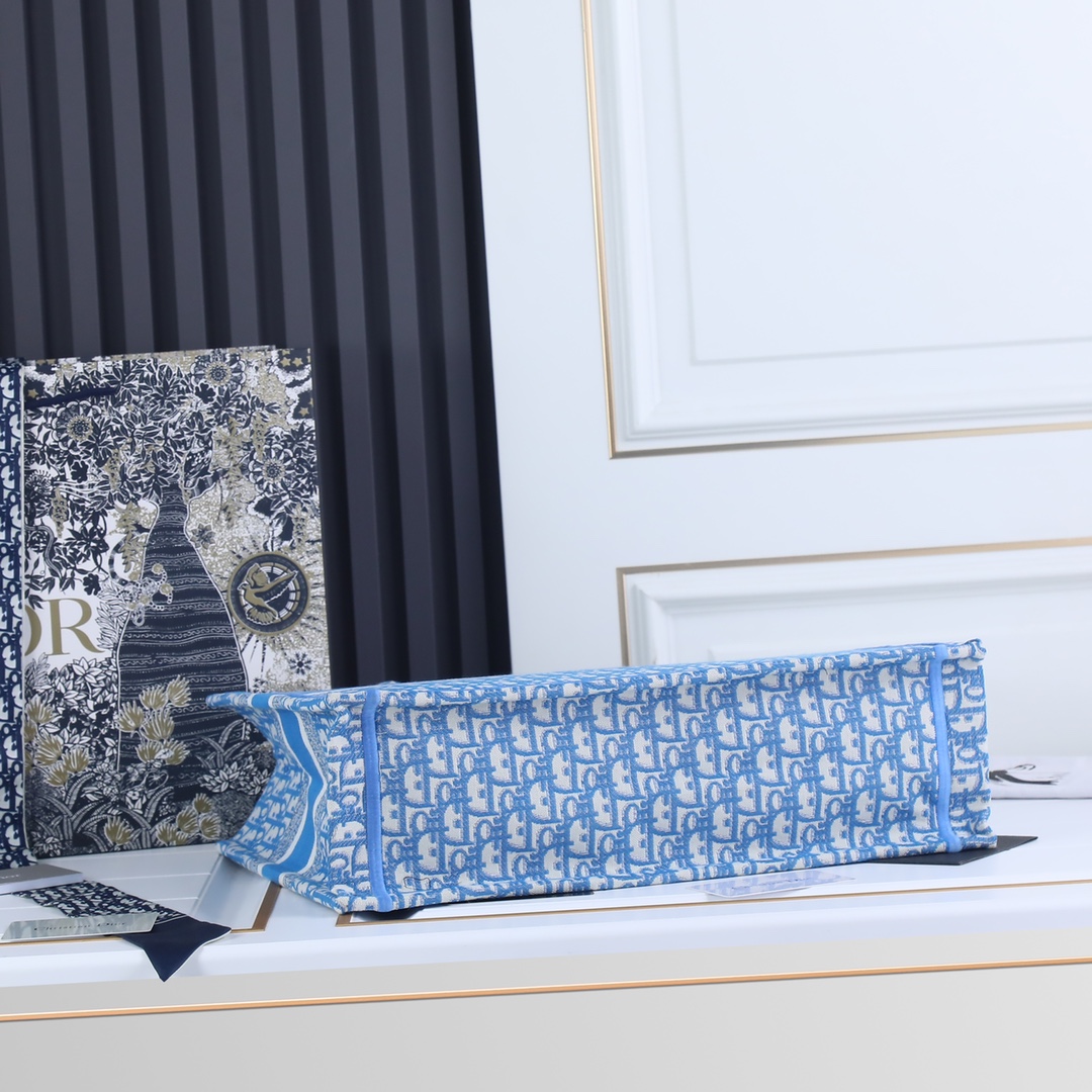 D Inspired Book Tote - Large - Bag - Gorchic - $169.99