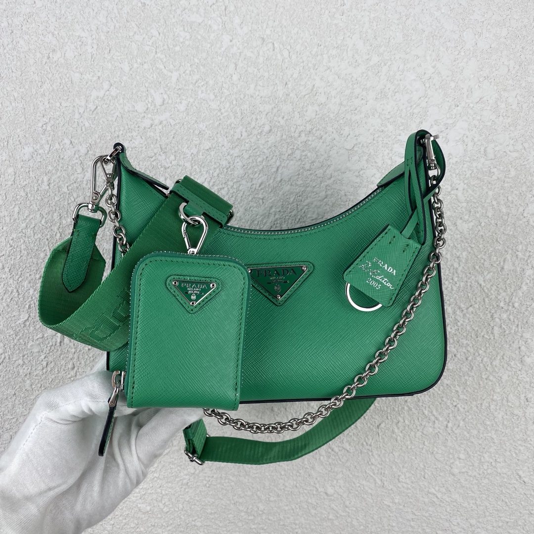 Saffiano texture Re-Edition 2005 Saffiano Leather Bag - Gorchic - $103.99