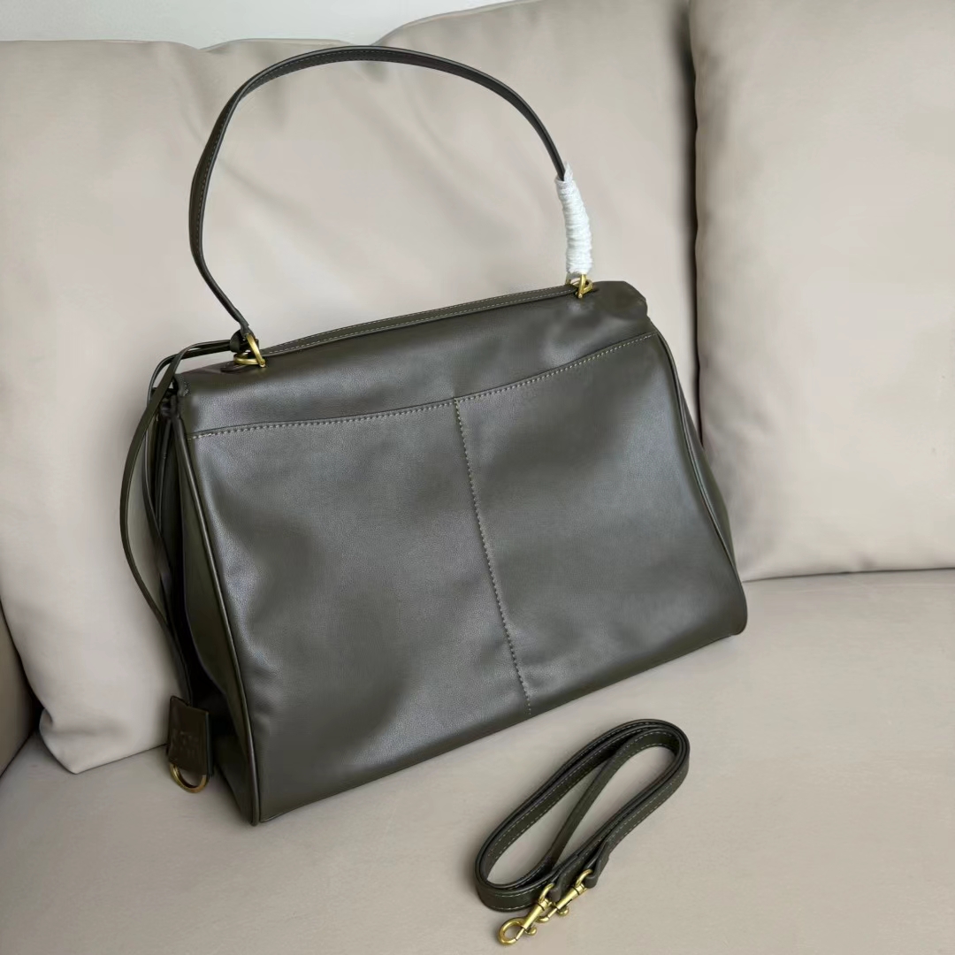 Hourglass iconic Rodeo leather shoulder bag in green and aged-golden hardware Multiple Size - Bag - Gorchic - $169.99