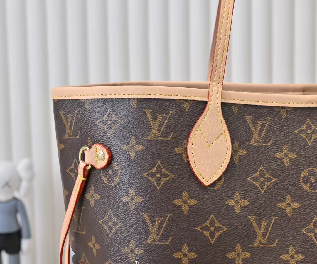 Designer Monogram  x TM Neverfull MM - Gorchic - $119.99