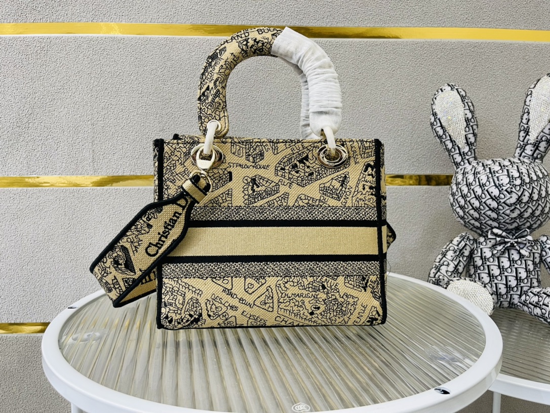 [TOP] D Inspired Medium Lady D Inspired Bag - Gorchic - $213.99