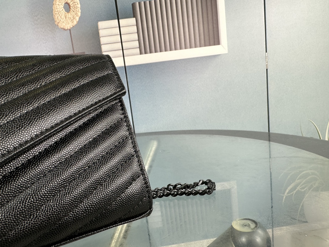 Lady Designer Fashion Cassandre Envelope - Black - Gorchic - $119.99