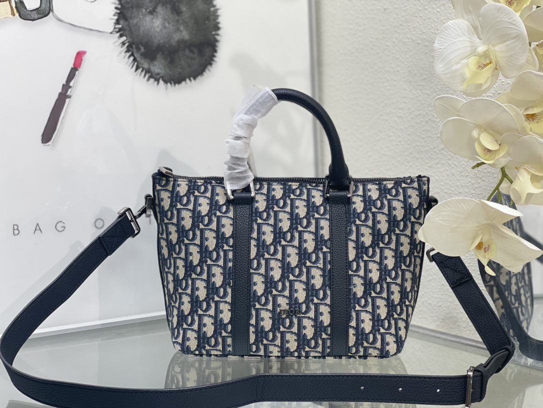 D Inspired Weekender 25 Handbag - Old Flower White Bag - Gorchic - $167.99