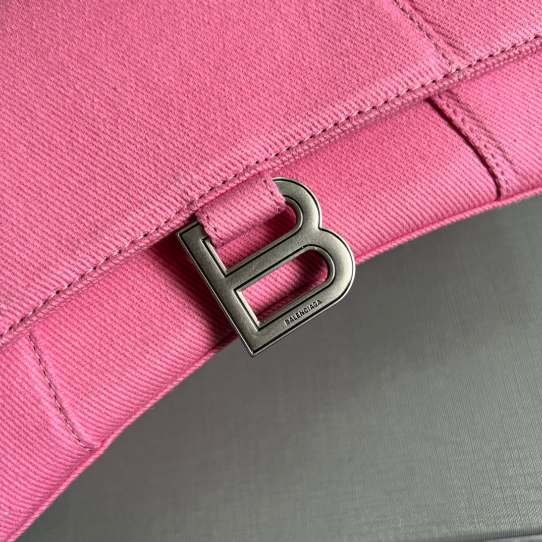 Hourglass iconic HOURGLASS HANDBAG - Bag - Gorchic - $141.99