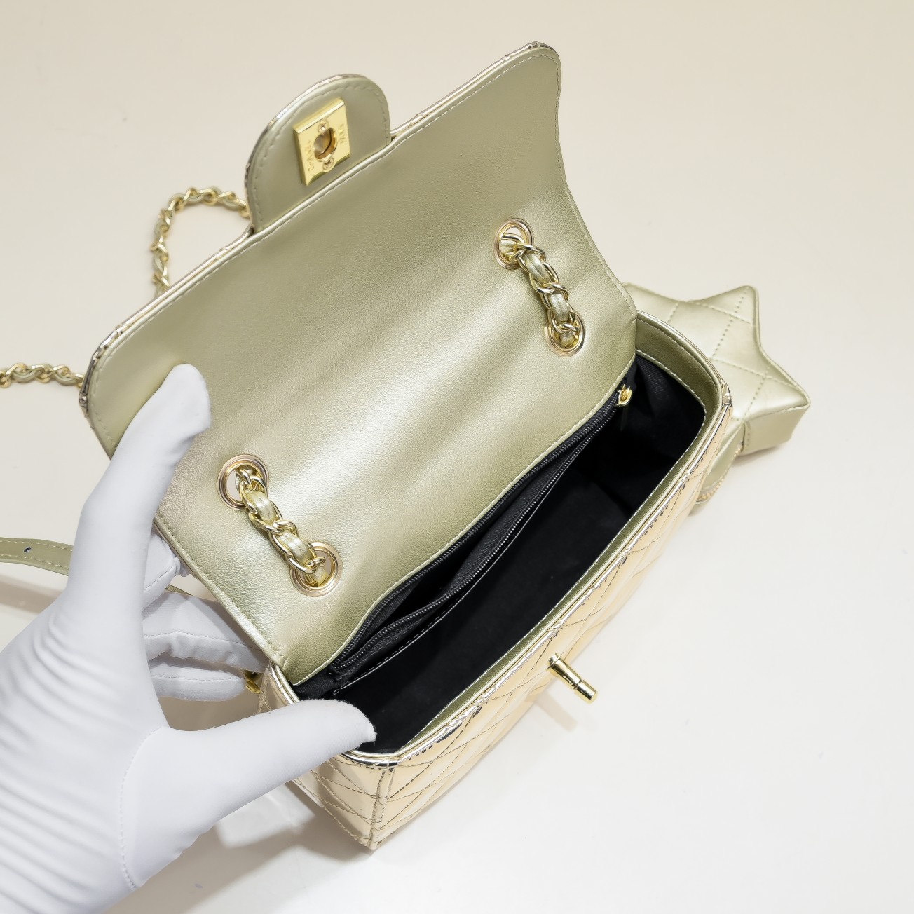 CC Inspired Mirror Mini Classic Flap with Star Coin Purse - Golden - Gorchic - $138.99