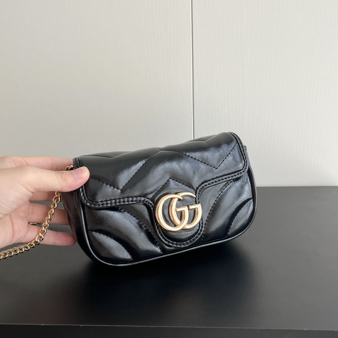 Double-G GG Marmont matelassé leather super mini bag - Gorchic - $119.99
