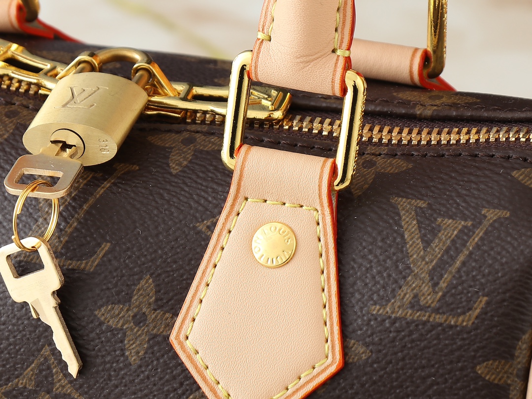 Designer Monogram x Murakami  x TM Speedy Bandoulière 20 Monogram - Bags - Gorchic - $122.99