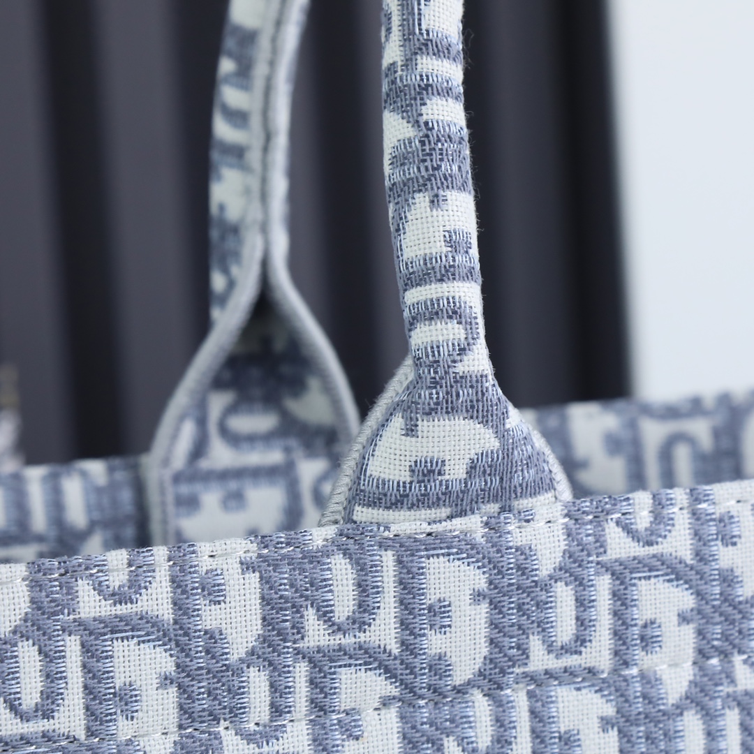 D Inspired Book Tote - Large - Bag - Gorchic - $169.99