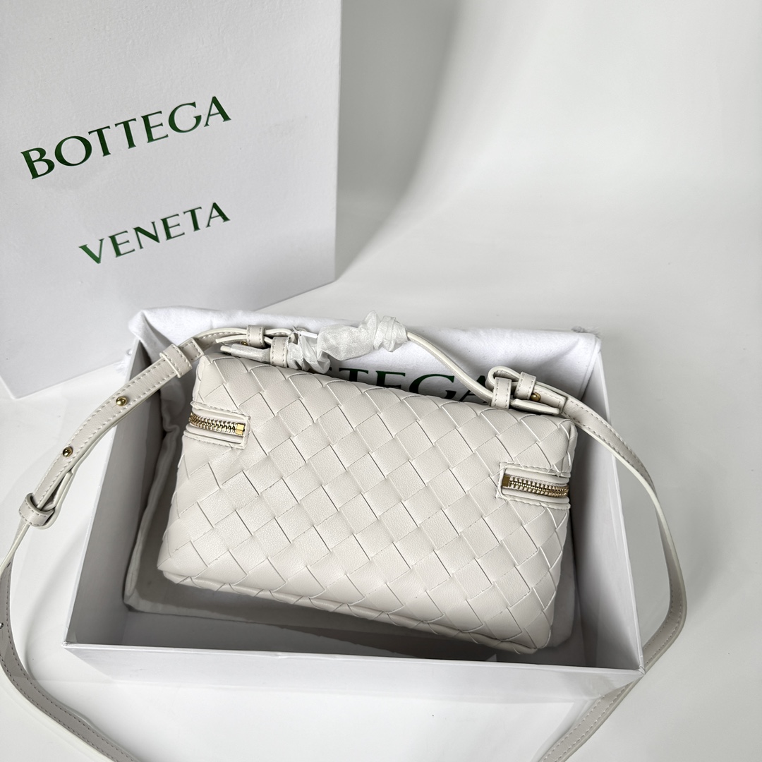 BV Bang Bang Vanity Case Sea salt - Bag - Gorchic - $144.99