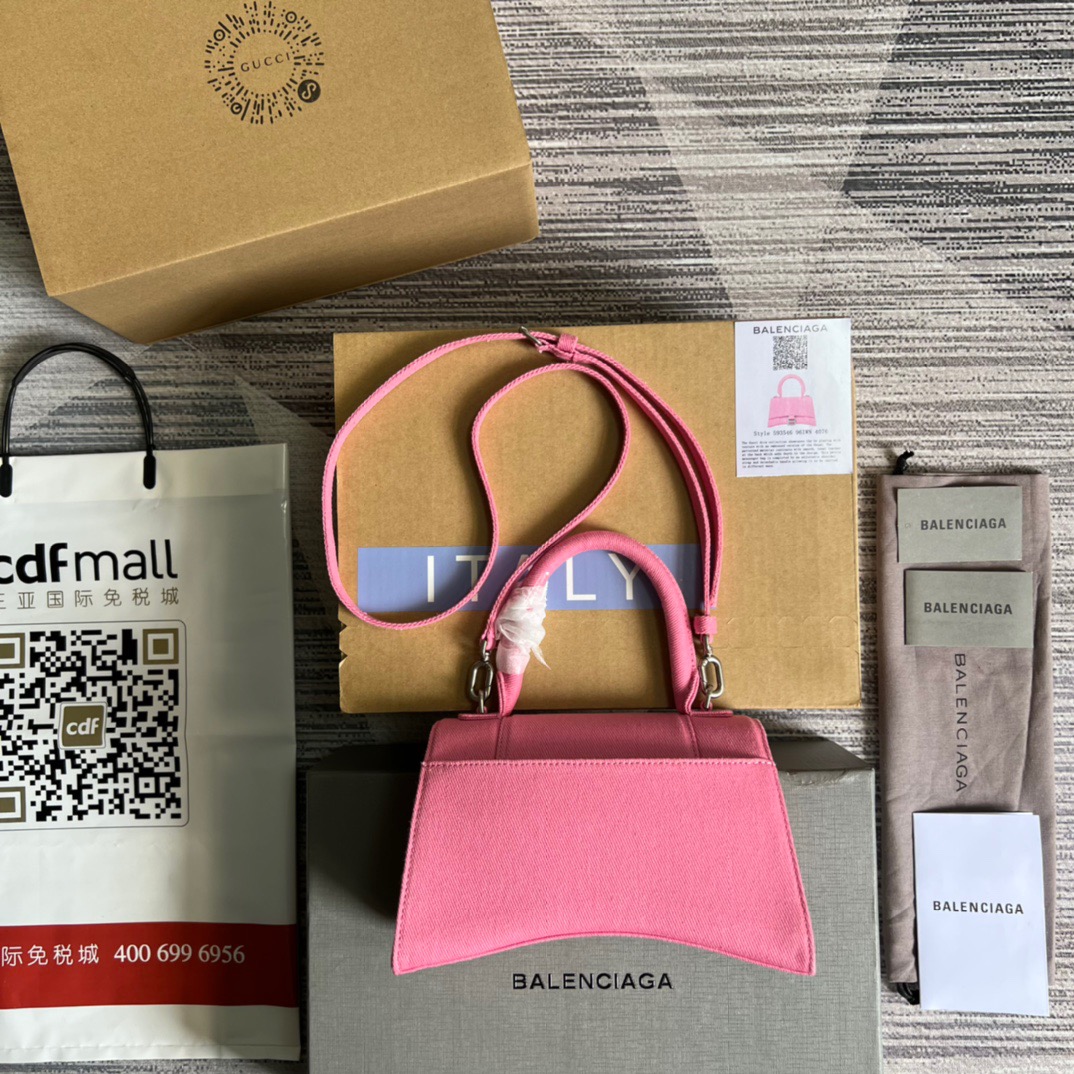 Hourglass iconic HOURGLASS HANDBAG - Bag - Gorchic - $141.99