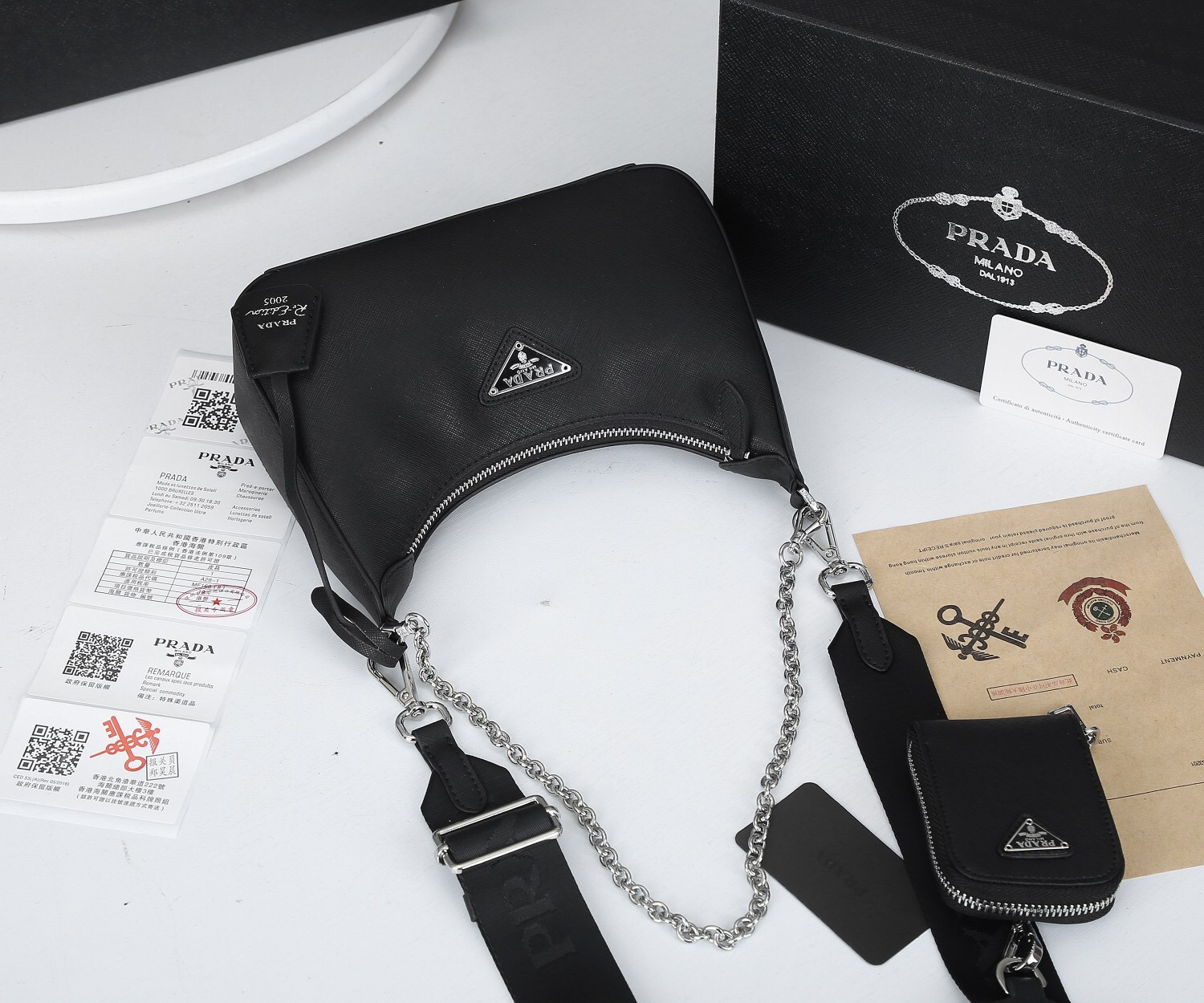 Saffiano texture Re-Edition 2005  Saffiano Leather bag - Gorchic - $103.99