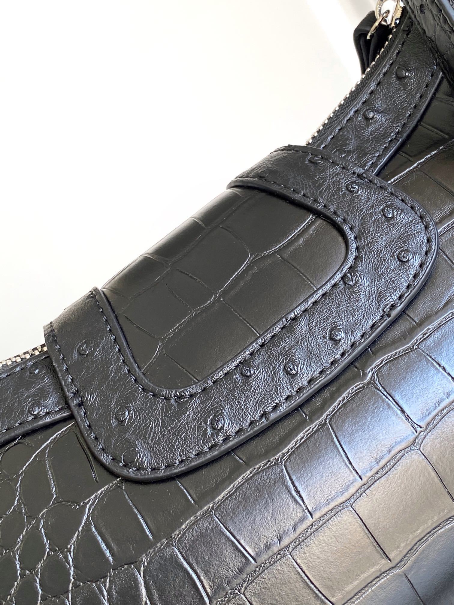 Hourglass iconic Essex small shoulder bag Black Jacquard - Bag - Gorchic - $149.99