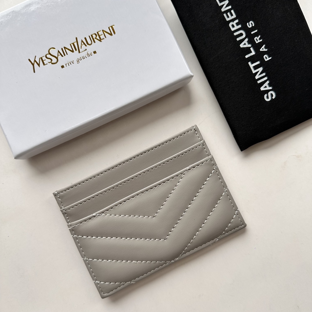 Lady Designer CASSANDRE MATELASSÉ card case in lambskin -Gray Wallet - Gorchic - $35.99