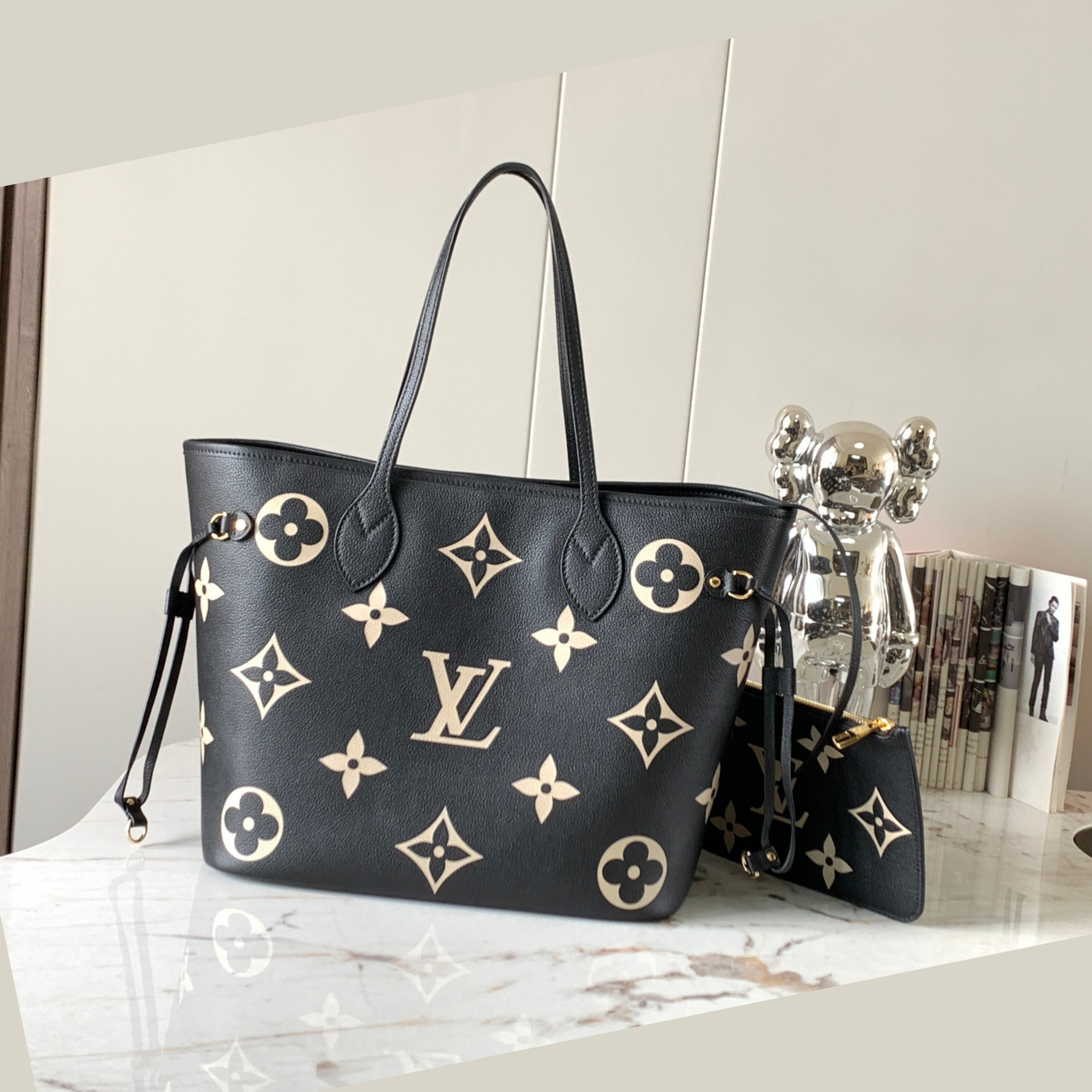 Designer Monogram Neverfull MM Black Embossed Medium Shopper Bag - Gorchic - $124.99