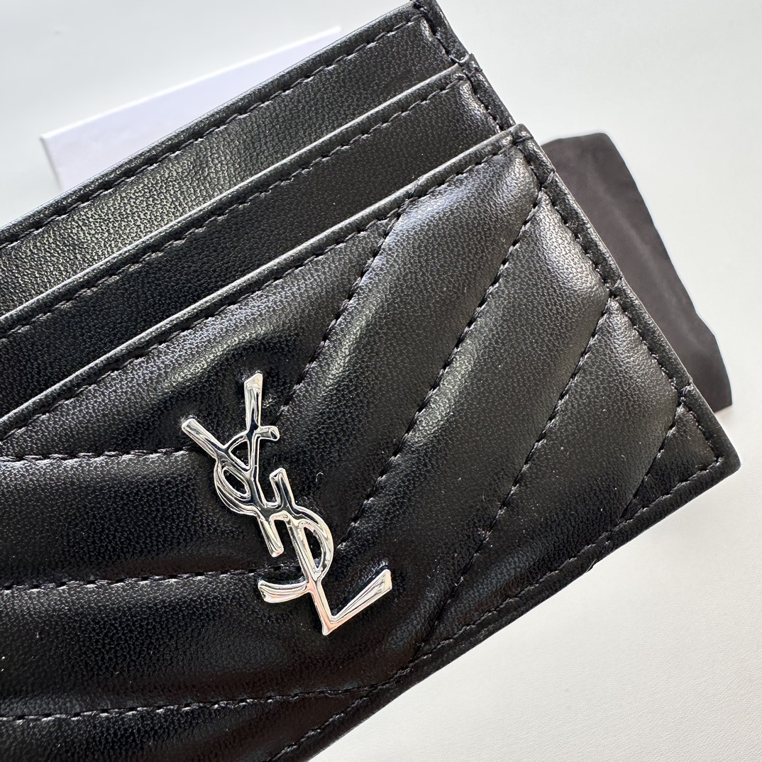 Lady Designer CASSANDRE MATELASSÉ card case in lambskin -Black and Sier Wallet - Gorchic - $35.99