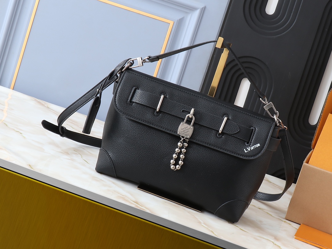 Designer Monogram Steamer Crossbody Black  Autres Cuirs Bag - Gorchic - $117.99