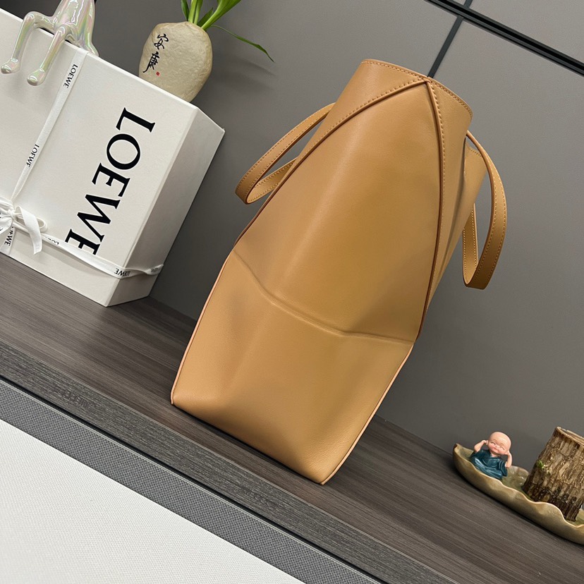 Puzzle iconic Puzzle Fold Tote in shiny calfskin Medium Brown - Bag - Gorchic - $117.99