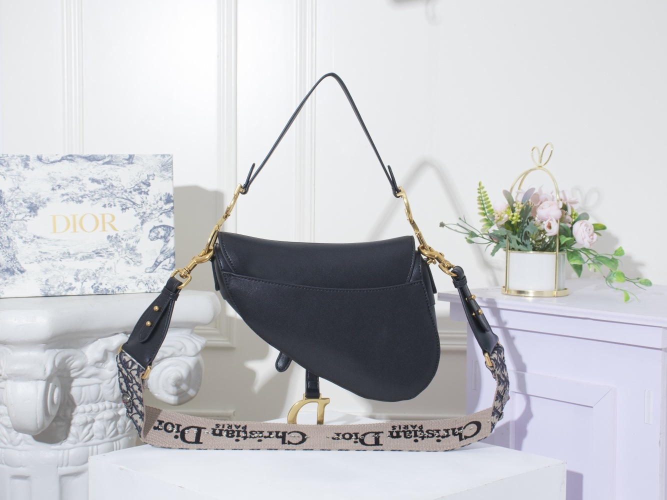 D Inspired Womens Bag Saddle Bag - Gorchic - $138.99