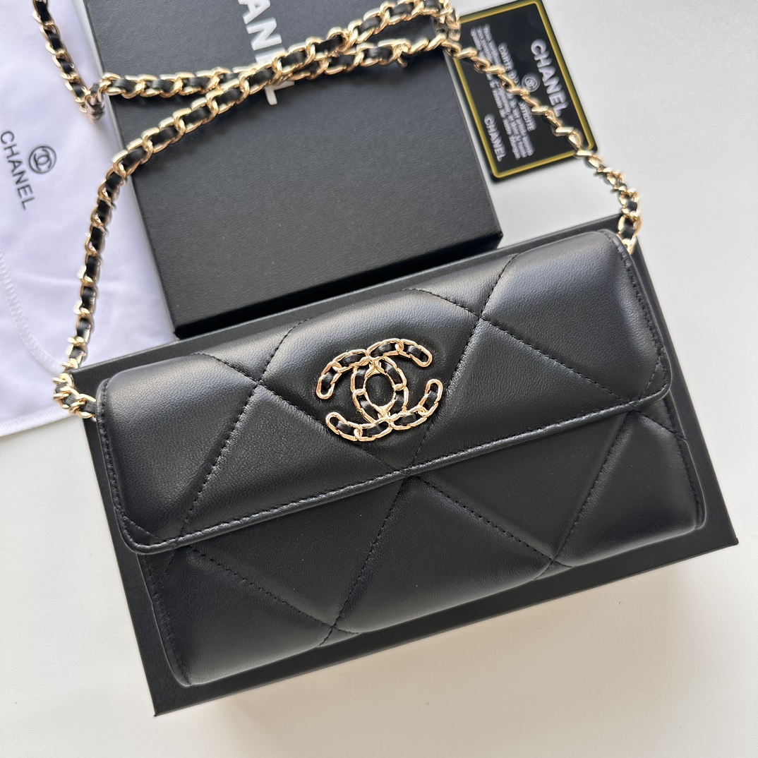 CC Inspired Chain Shoulder Crossbody Small Bag - Black Plain Bag - Gorchic - $109.99