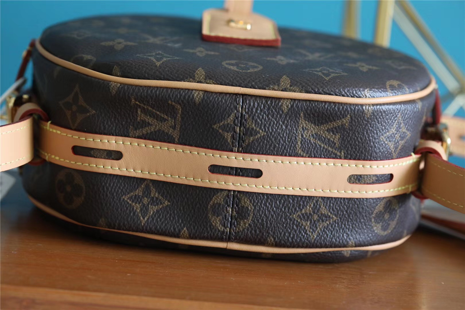 Designer Monogram  Boite Chapeau Souple MM Bag - Gorchic - $124.99