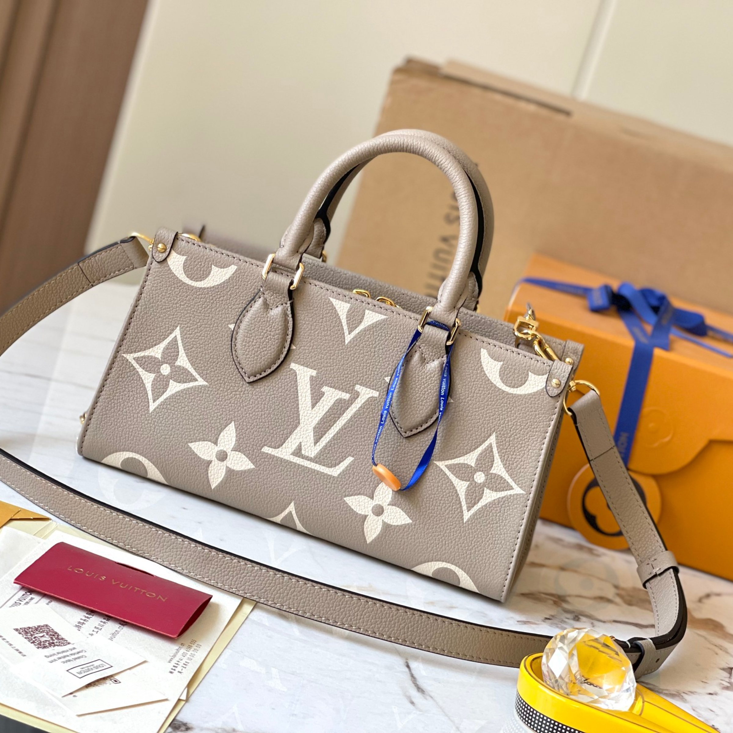 Designer Monogram Canvas Onthego East West Dove Gray - Bag - Gorchic - $118.99