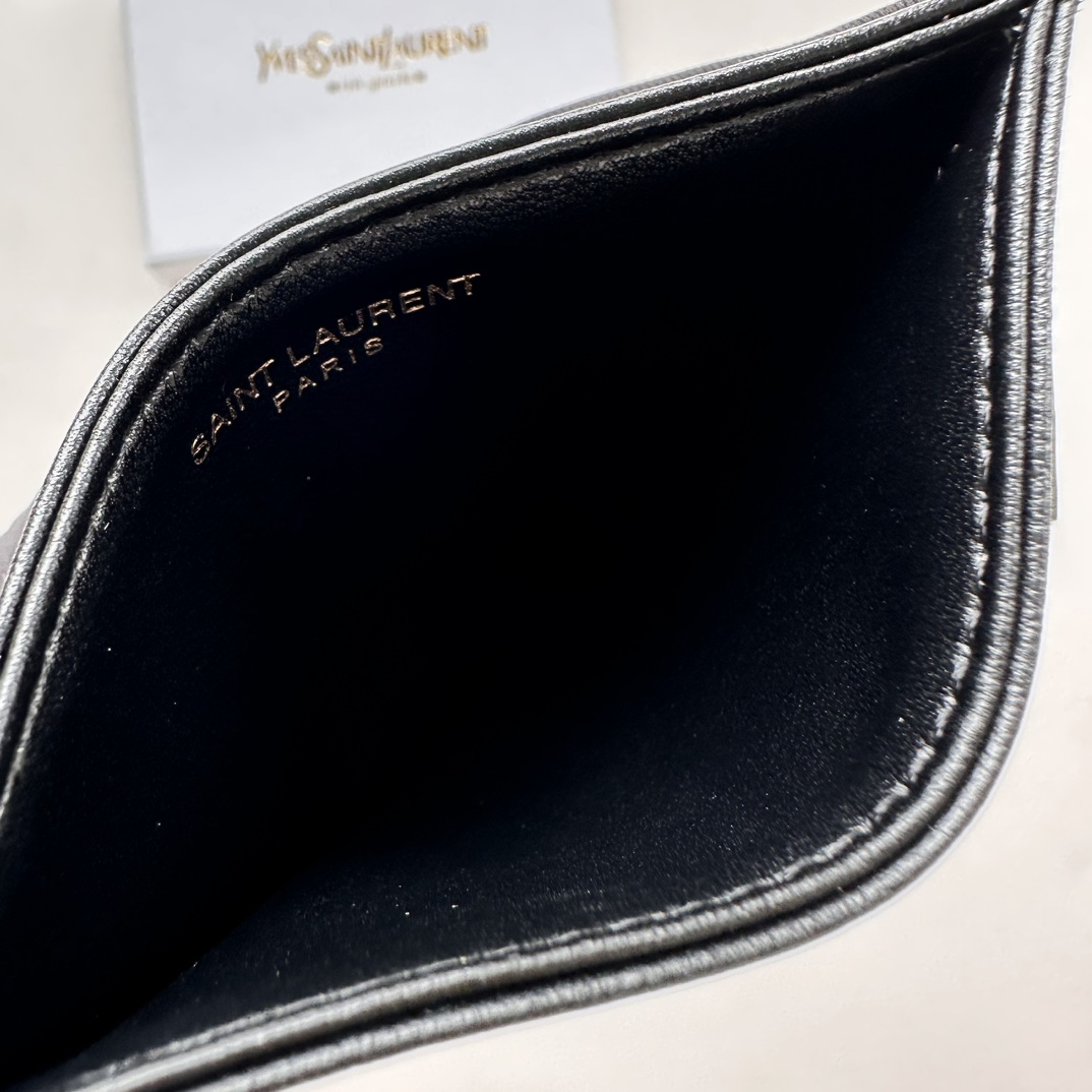 Lady Designer CASSANDRE MATELASSÉ card case in lambskin -Black and Gold Wallet - Gorchic - $35.99