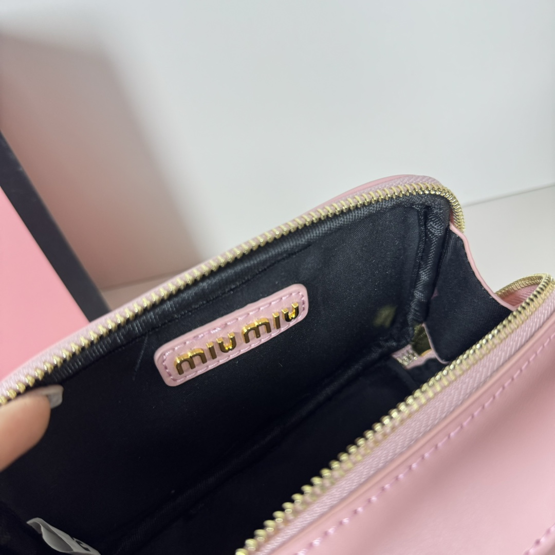 MU Leather Shoulder Bag - Gorchic - $109.99