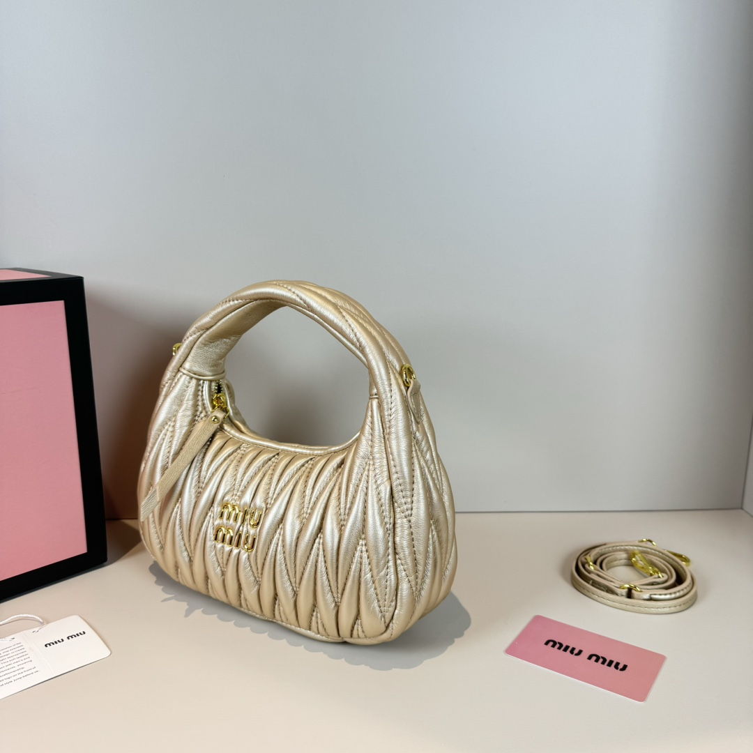 MU Wander matelassé nappa leather hobo bag handbag - Bag - Gorchic - $114.99