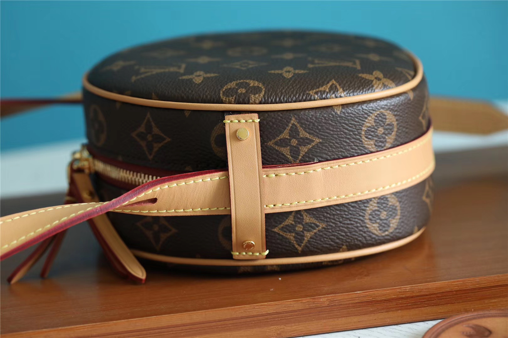 Designer Monogram  Boite Chapeau Souple PM Bag - Gorchic - $124.99