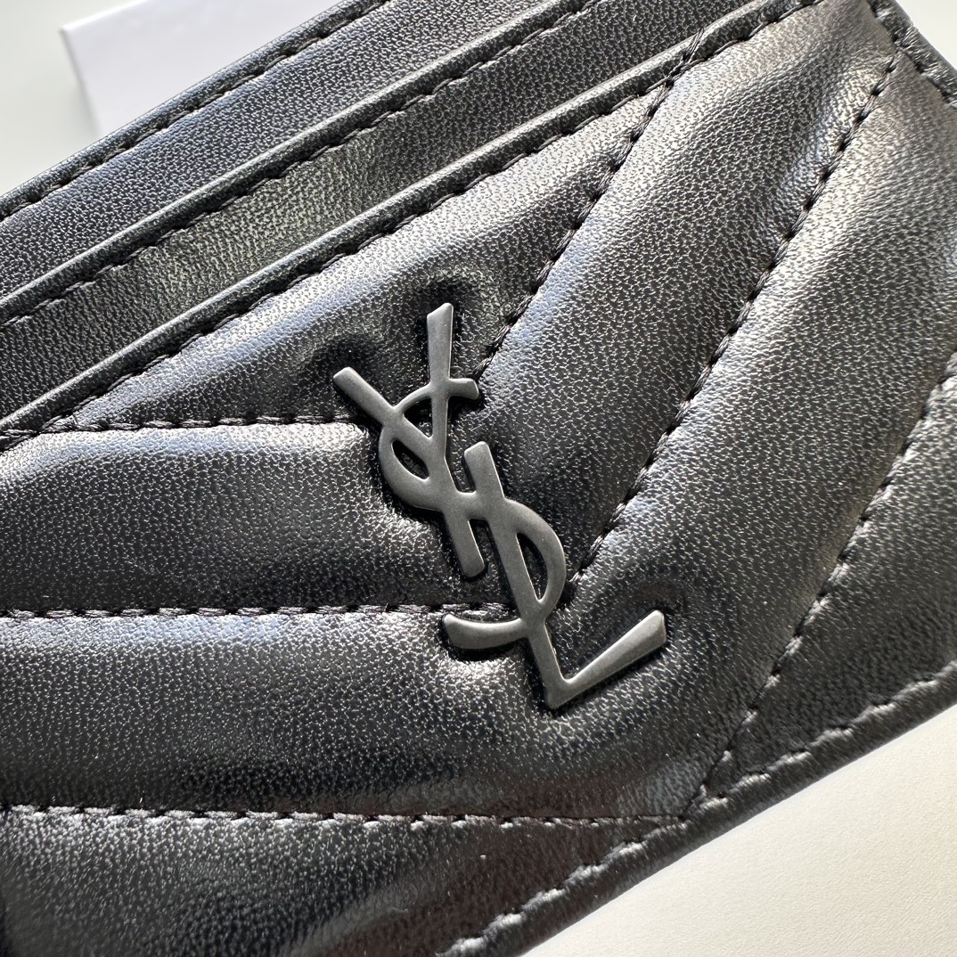 Lady Designer CASSANDRE MATELASSÉ card case in lambskin -Black Wallet - Gorchic - $35.99