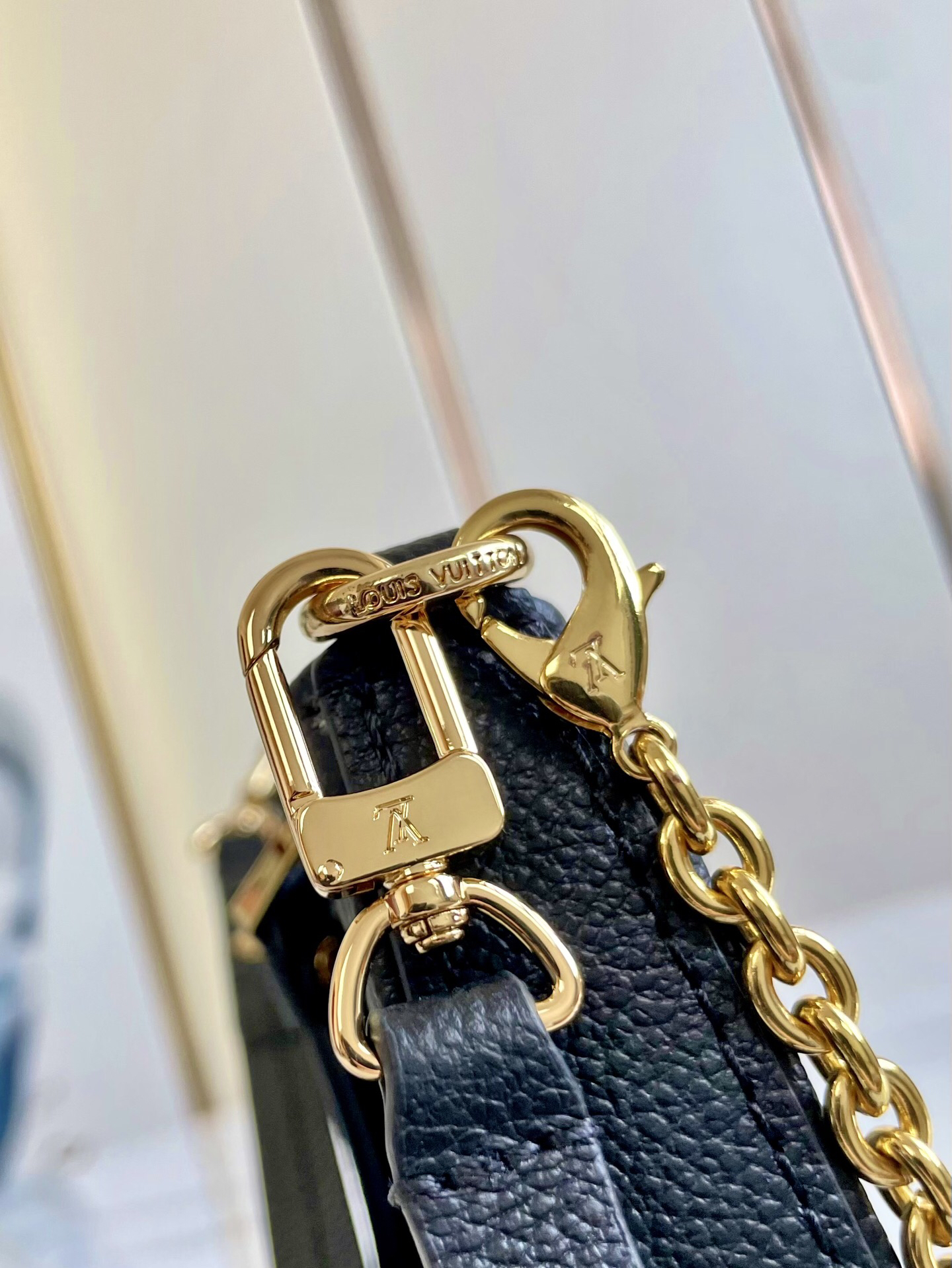 Designer Monogram Empreinte Monogram Leather Black Easy Pouch On Strap Shoulder Bag Black - Bag - Gorchic - $107.99