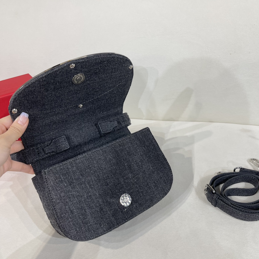 1DR Shoulder Bag - Gorchic - $98.99