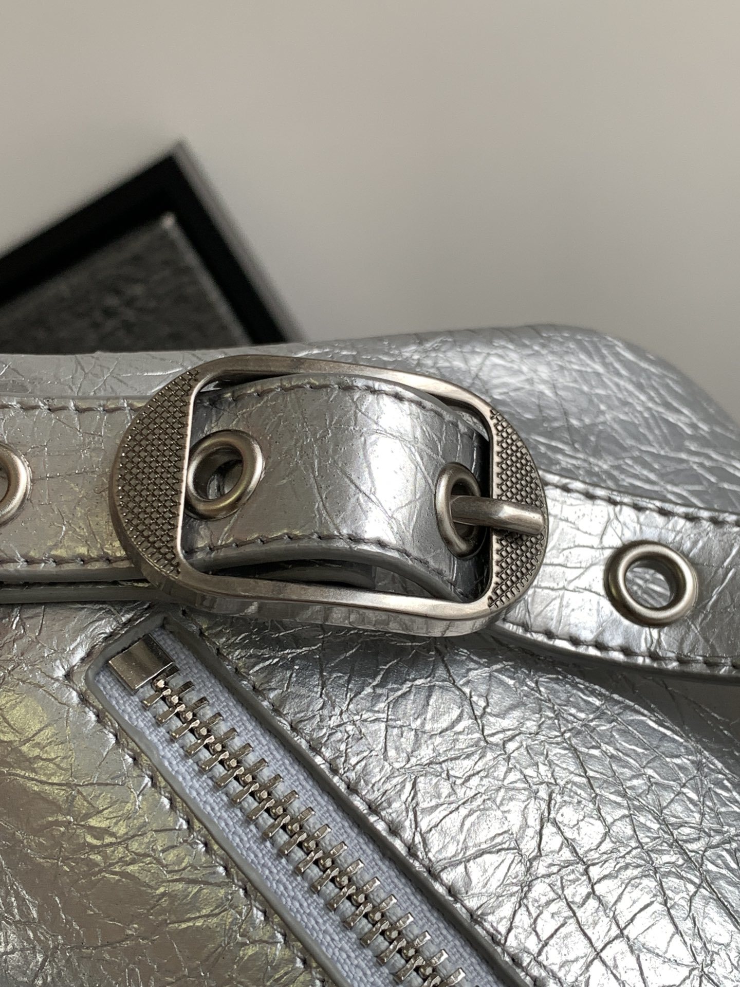 Hourglass iconic Crossbody Belt Sliver Bag - Gorchic - $178.99