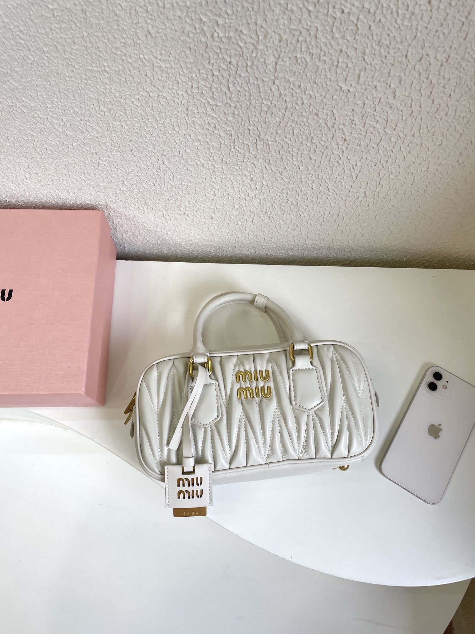 MU Arcadie matelassé nappa leather bag White S-wide Size - Bag - Gorchic - $131.99