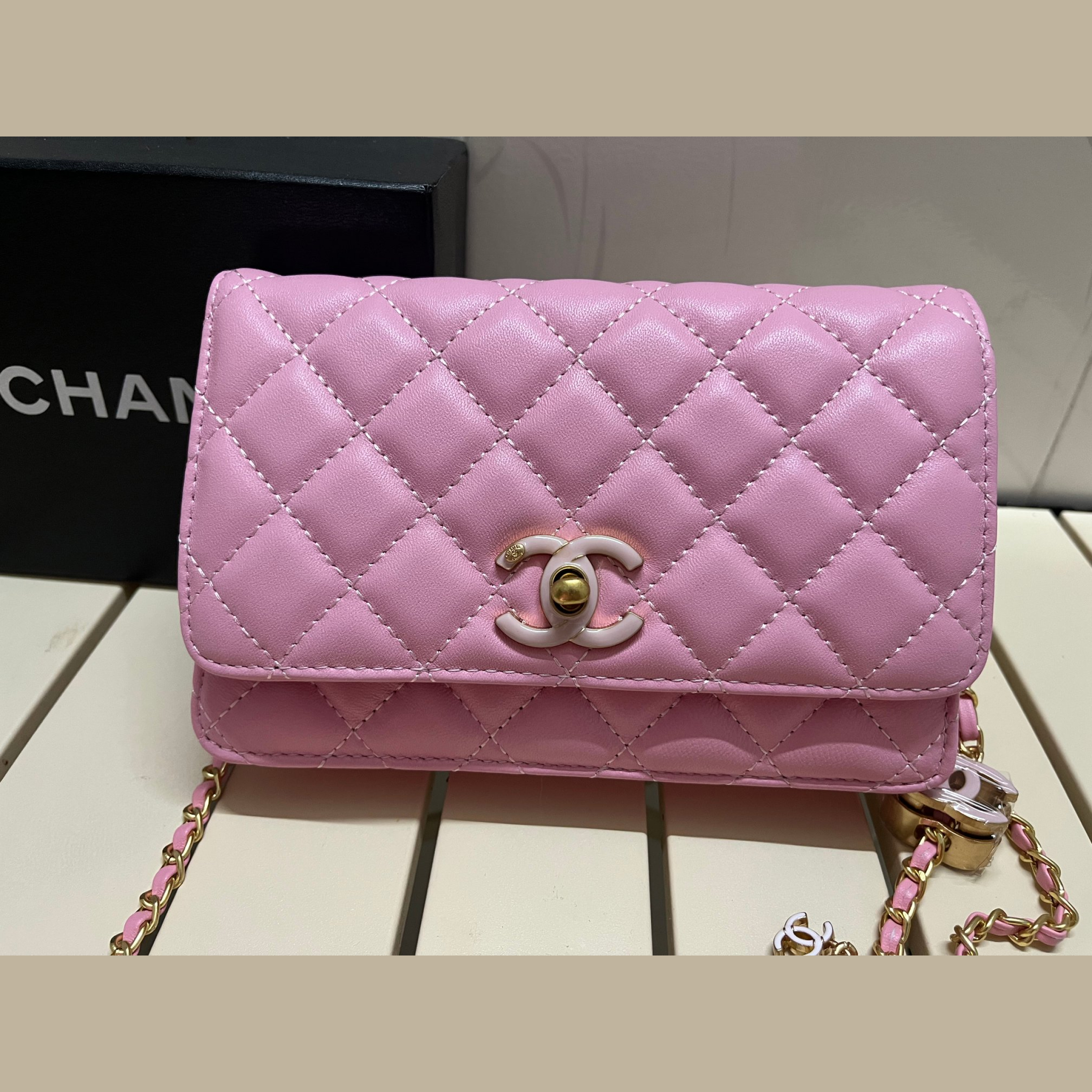CC Inspired Pearl Crush Wallet On Chain-Pink - Bag - Gorchic - $131.99