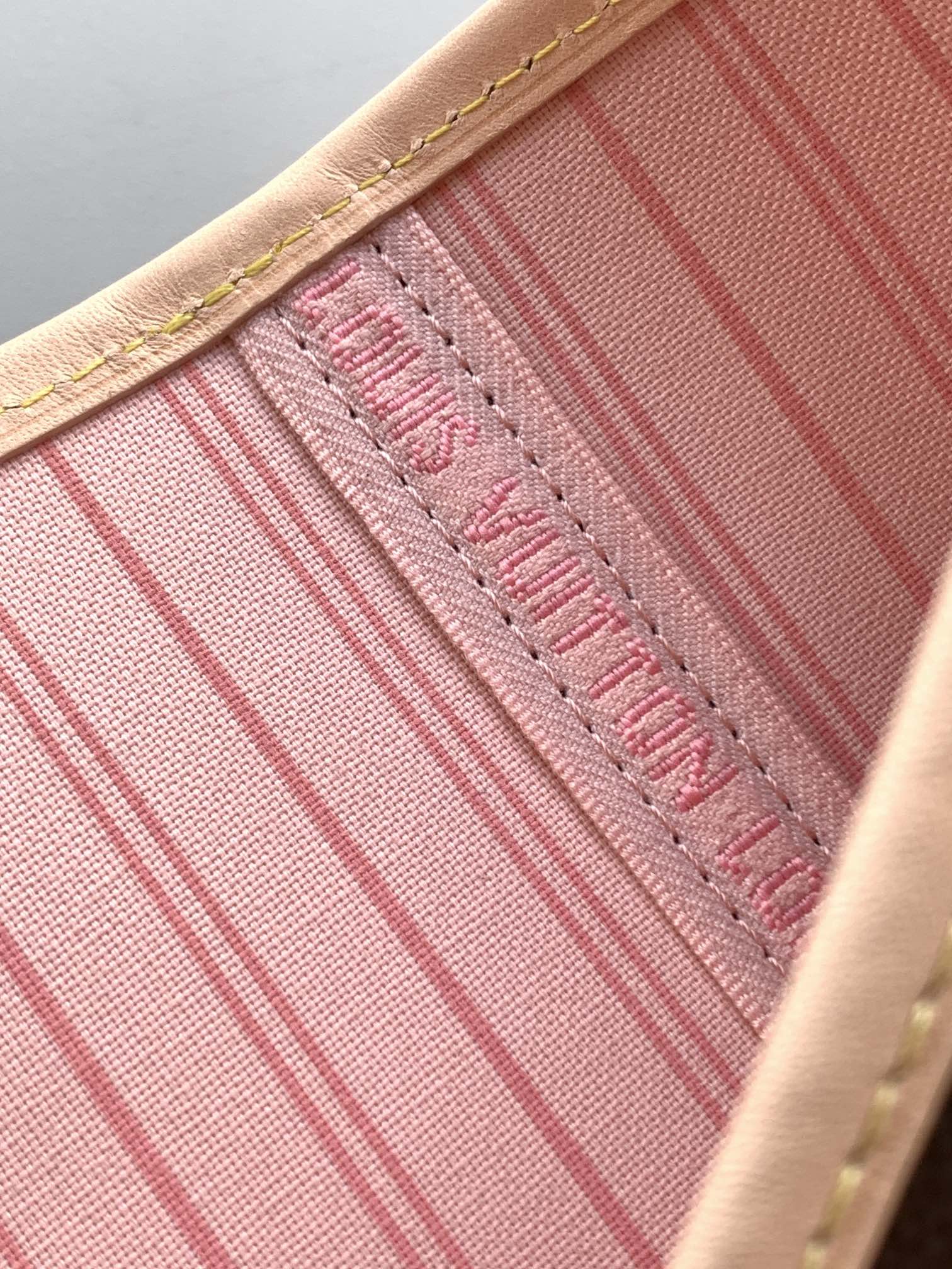 Designer Monogram Neverfull GM Classic Bag - Gorchic - $118.99